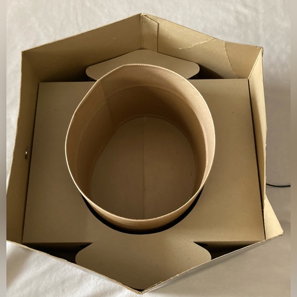 Gray velour vintage Stetson Sovereign Fedora Hat, like-new condition. - Picture 12 of 16